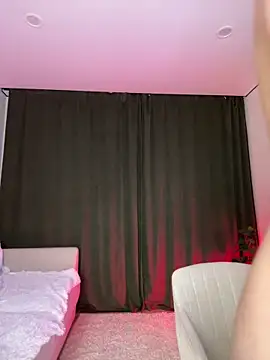 Luv_Doll webcam