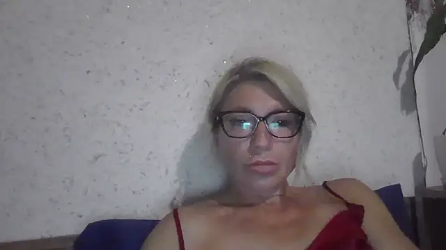 fox_red_lady7 webcam