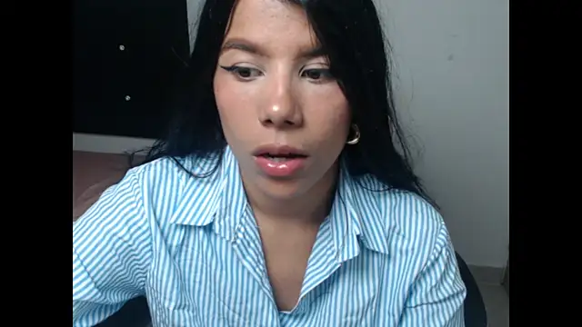 AlejandraScott webcam