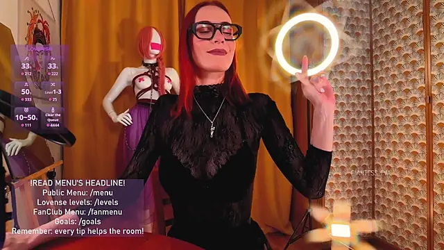 Giantess_Eva webcam