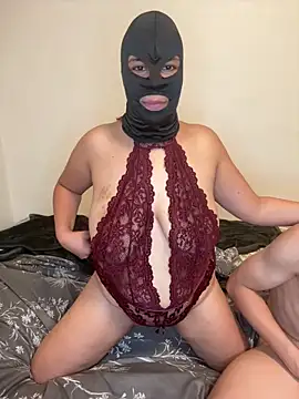 LaNympho-LeMonstre webcam