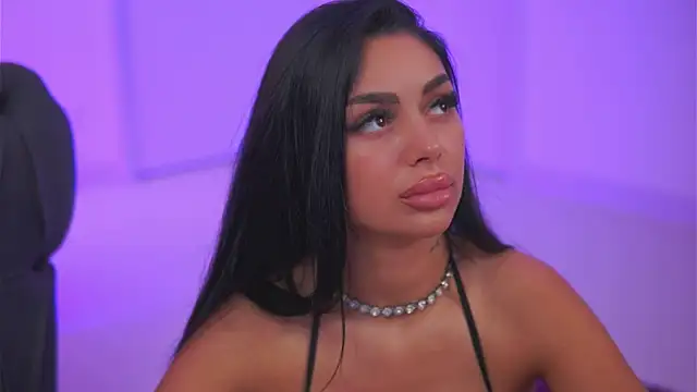 LatinaMorene webcam