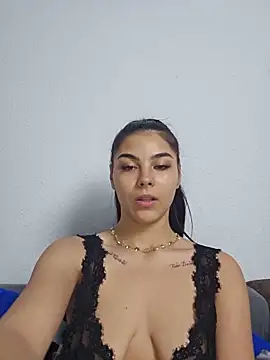 Crissdesire webcam