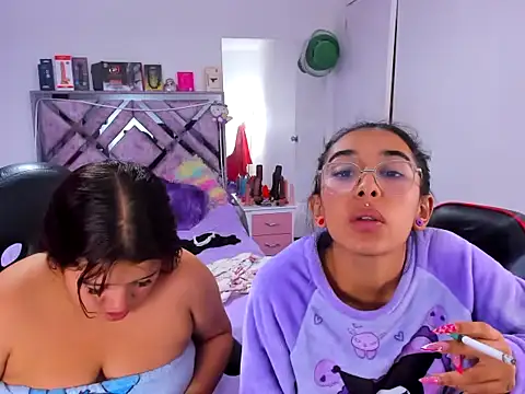 naomi_johnson webcam