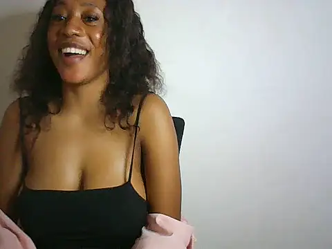 LustyCherry02 webcam