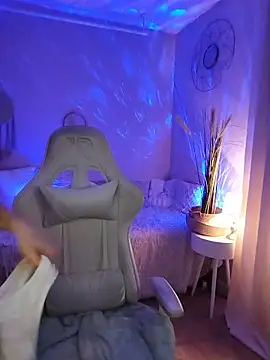 Luna_Kitanna webcam