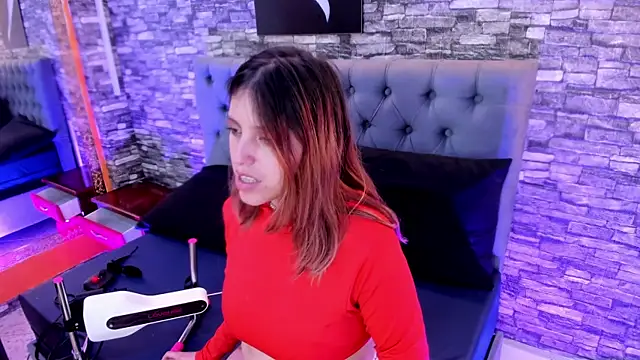 AngeliqueGirard webcam