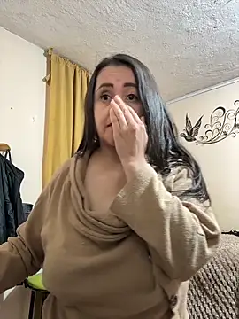 latinfemale webcam