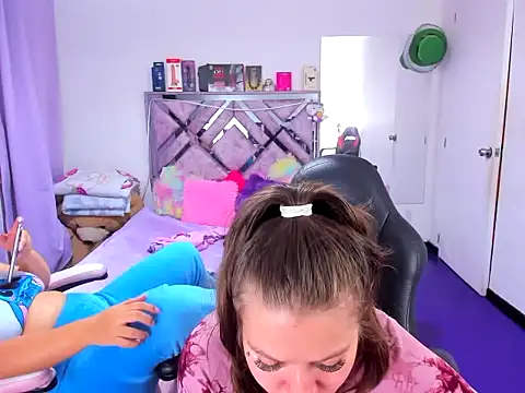 Luna_Analya webcam