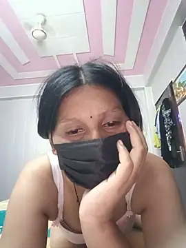 Tanya-905 live cam on StripChat