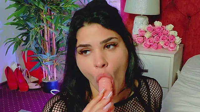 EvvaMonroe