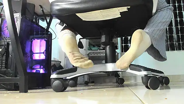 MissAlmaFenix webcam