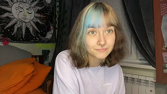 YourFavoriteAltgirl webcam
