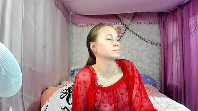leila_bambi_ webcam