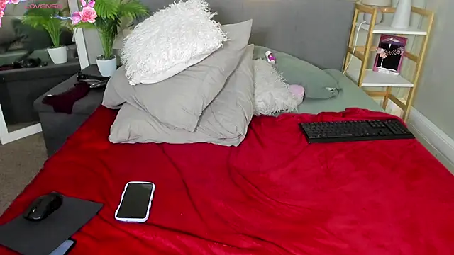 HotStellaaa webcam
