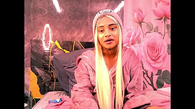 indian_barbie webcam