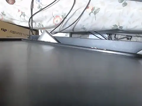 Loola-69 webcam