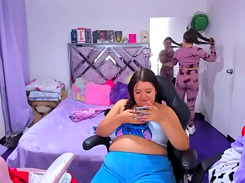 Luna_Analya webcam