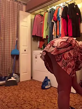 Synfulsymone9 webcam