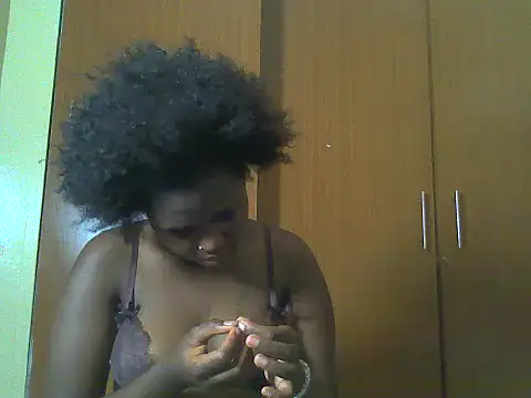 Sexydolly16 webcam