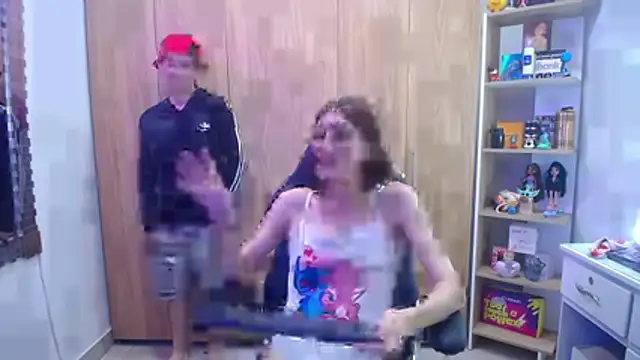 Pride_couple webcam