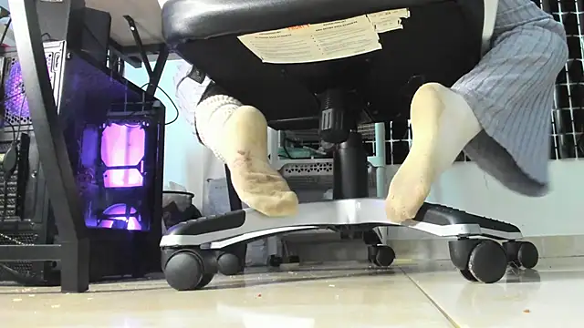 MissAlmaFenix webcam