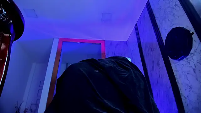 adonis_hot - Adonis_hot's free webcam - UK Sex Cams
