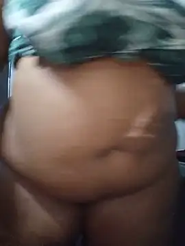 YELLOW_BONE webcam