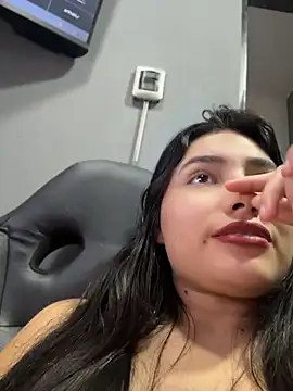 VioletRousee webcam