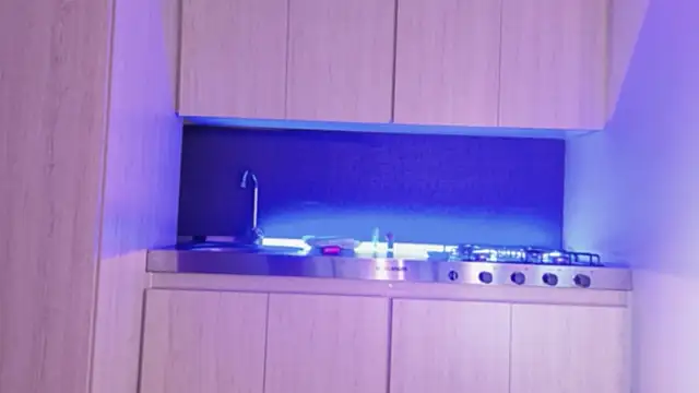 ParisRose_ webcam