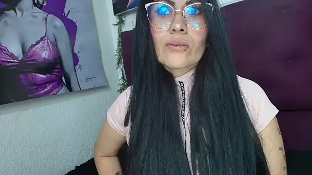 Tania_mature webcam