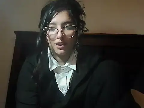 creepyh0e_ webcam