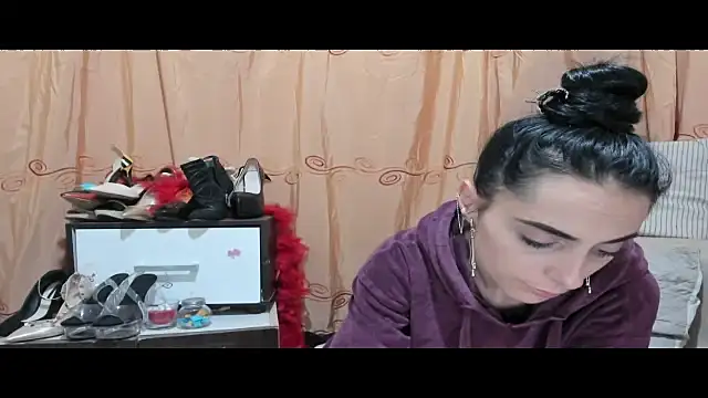 jessystarr live cam on StripChat
