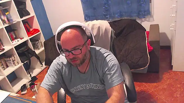 ravingr4d4 webcam