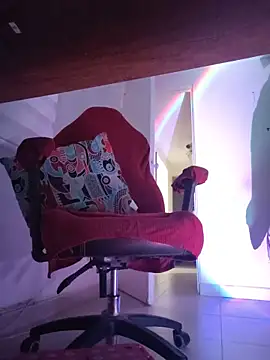 Miss_Carmilla webcam