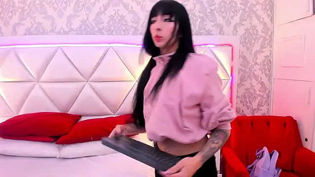 LaylaaDoll webcam