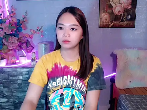 lustfullakim webcam