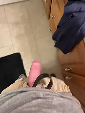 YoungNhung420 webcam