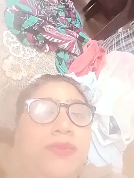 yourchahat27 webcam