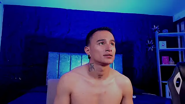 LiamDeep webcam
