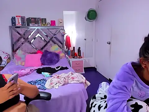 naomi_johnson webcam