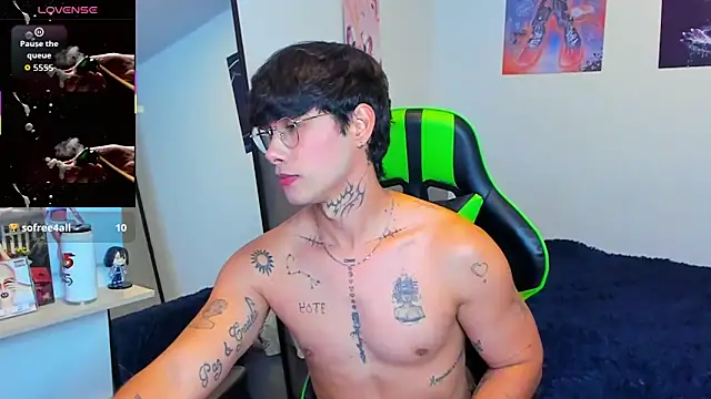 JayHotxxx webcam