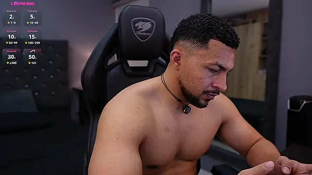 LoganMartinX webcam