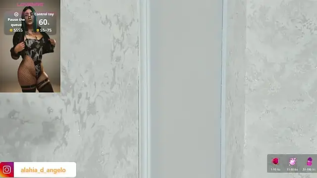 Alahia_Dangelo webcam