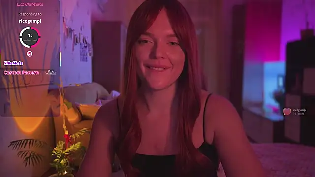 CherryRed_Girl webcam
