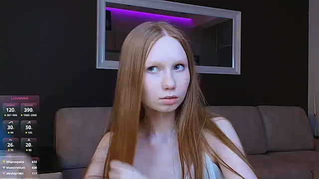 FoxyMira webcam