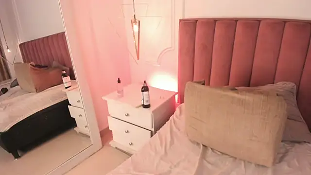 Tessa_Sinclaire webcam