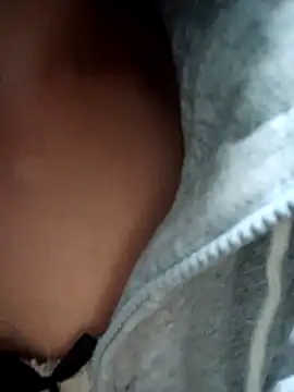 little-effy webcam