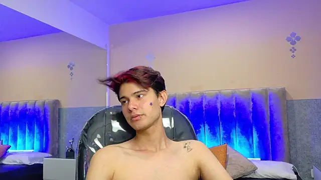 Derek_Sinn webcam