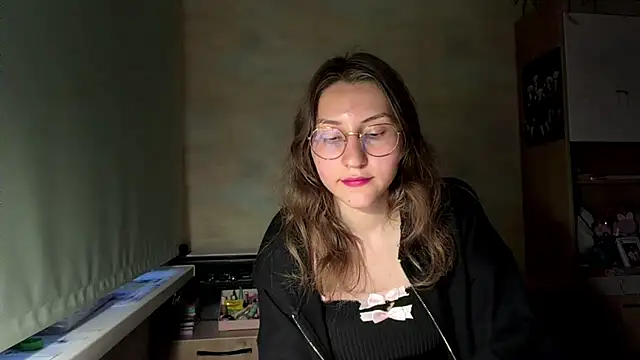 Miaaa_Moon webcam